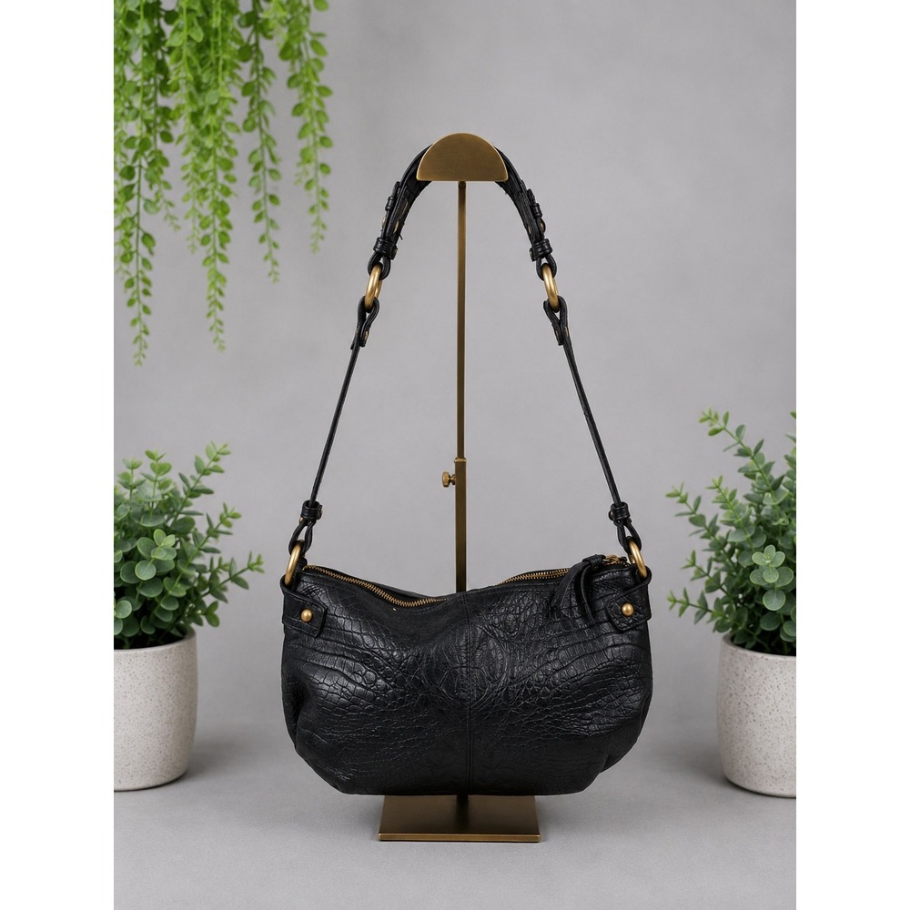 BR15 Brahmin croc embossed shoulder